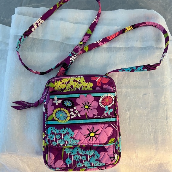 Vera Bradley Purple Pink Crossbody Bag with Quilted Texture - Picture 2 of 5